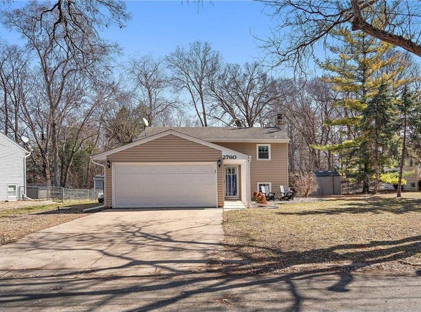 2760 Grove Lane, Mound, MN 55364