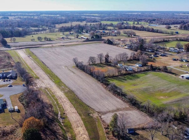 Gage Road, Kevil, KY 42053