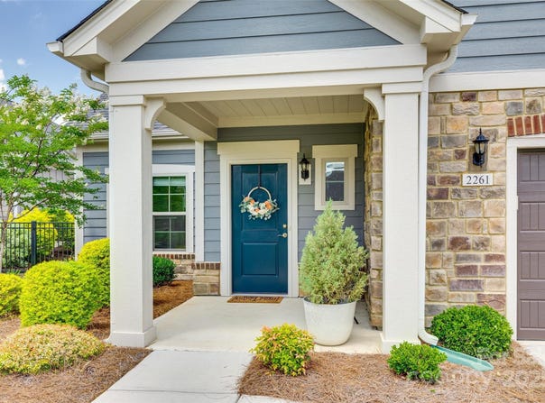 2261 Lincolnshire Lane, Waxhaw, NC 28173