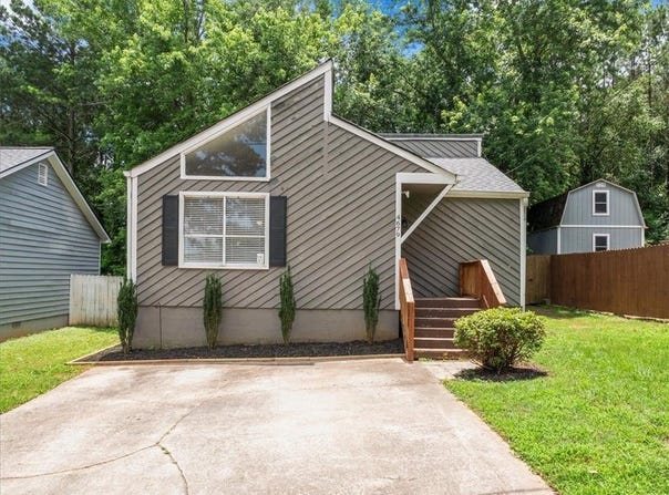 4679 CANDLEWYCK Way, Buford, GA 30518