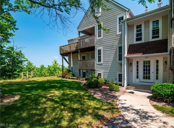 1217 W River Road N unit: A3, Elyria, OH 44035