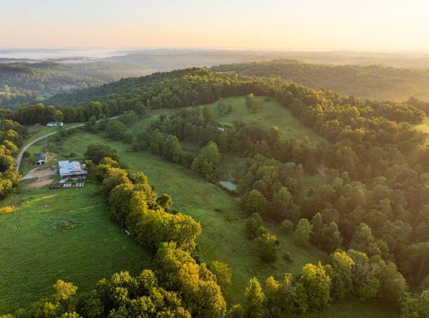 10285 Dozer Ridge Rd, Blue Rock, OH 43720