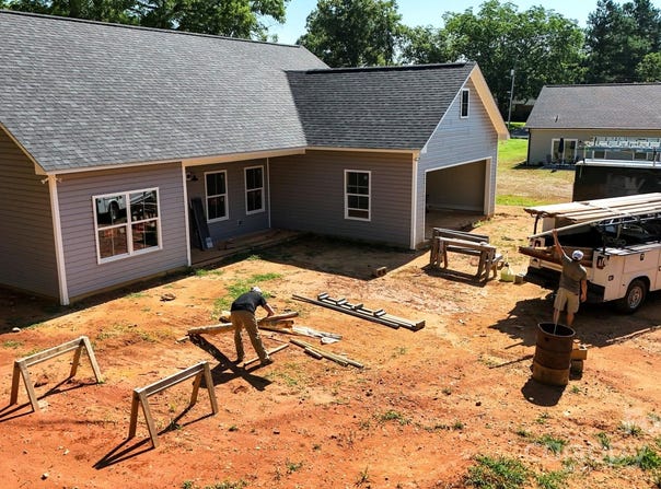 210 W Baker Street, Jefferson, SC 29728