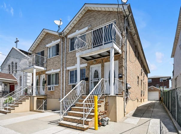 20-13 124th Street, College Point, NY 11356
