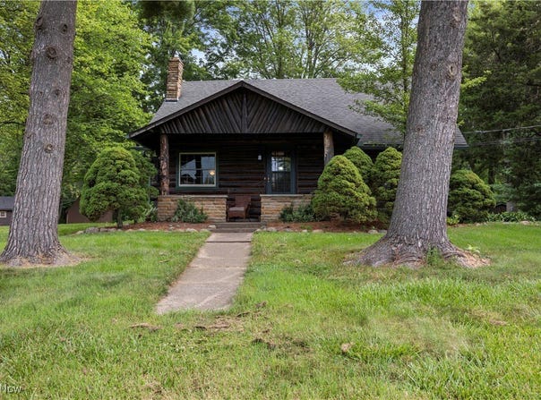 1075 Vermilion Road, Vermilion, OH 44089