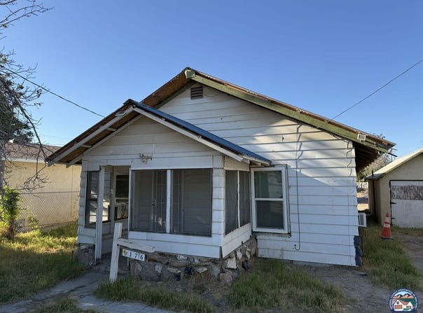 176 E 6th Street, Westmorland, CA 92281
