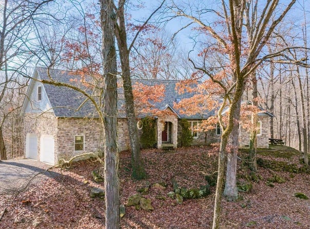 18988 Claypool Road, Nashport, OH 43830