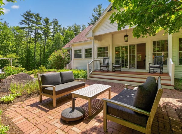 402 Bay Road, Durham, NH 03824