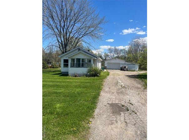 1908 Range Road, Port Huron Twp, MI 48060