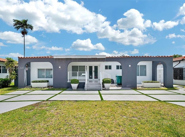 301 SW 30th Ct, Miami, FL 33135