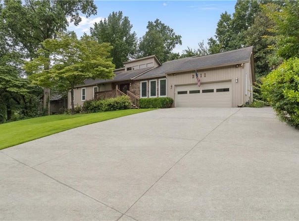 3711 Frey Lake Road NW, Kennesaw, GA 30144