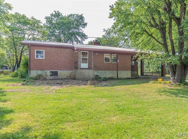 607 county road 423, Poplar Bluff, MO 63901