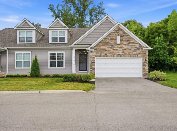 1693 Withers Grove Loop, Grove City, OH 43123