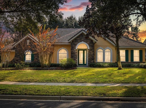 25612 HAWKS RUN LANE, SORRENTO, FL 32776