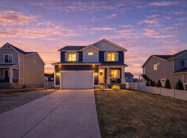 357 W SADDLEBROOK Dr, Santaquin, UT 84655