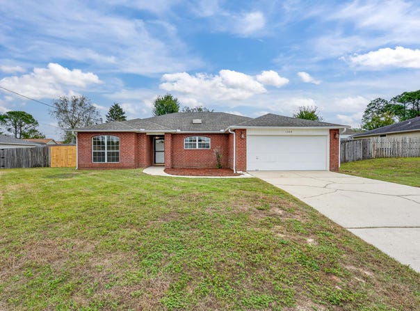 1222 Northview Drive, Crestview, FL 32536