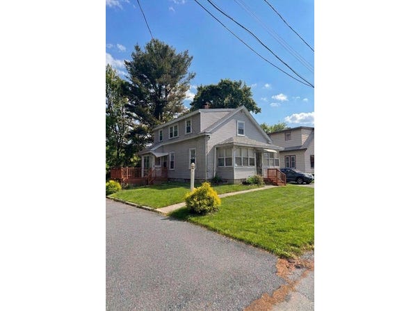 1 Eames Ave, Worcester, MA 01603