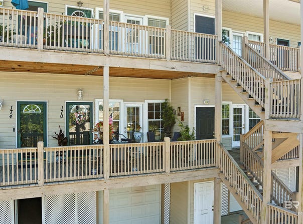 4 Yacht Club Drive, Daphne, AL 36526