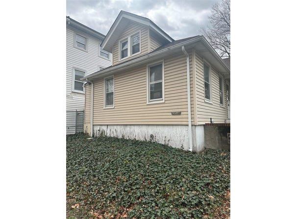 15844 77th Avenue, Fresh Meadows, NY 11366