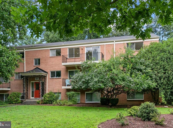 10626 WEYMOUTH Street, BETHESDA, MD 20814