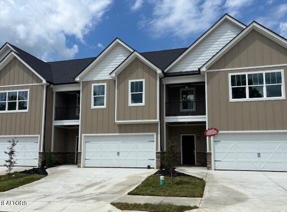 102 Lombardy Lane, Oak Ridge, TN 37830