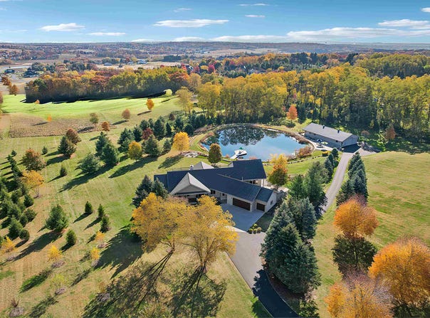 3386 Mound View Road, Verona, WI 53593