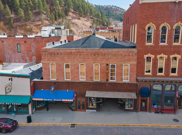 675 Main Street, Deadwood, SD 57732