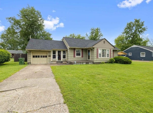 1504 St Mary's Ave, Owensboro, KY 42301