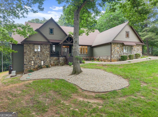 712 Meadow Run, Clarkesville, GA 30523