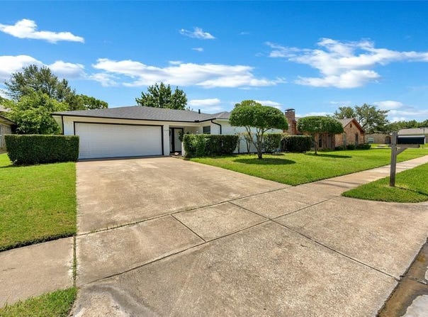 3120 Spring Grove Drive, Bedford, TX 76021