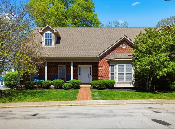 106 Duncan Avenue, Paris, KY 40361
