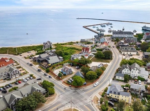 442 Dodge Street, Block Island, RI 02807
