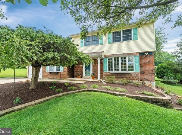 2818 FAWKES DRIVE, WILMINGTON, DE 19808