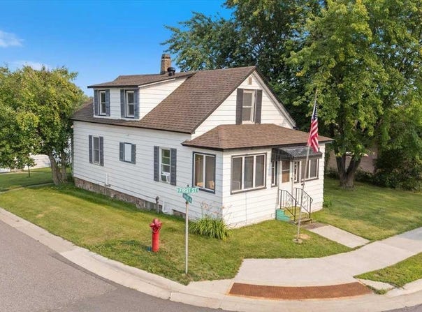 2 1st, Nashwauk, MN 55769