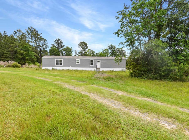 1415 CR 737, Buna, TX 77612