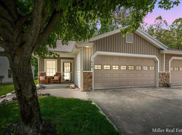 610 Riverwalk Street, Hastings, MI 49058