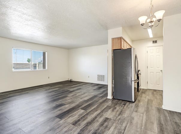 8333 COMANCHE Road NE unit: 2D, Albuquerque, NM 87110