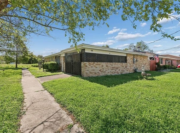 545 ESTEBAN Street, Arabi, LA 70032