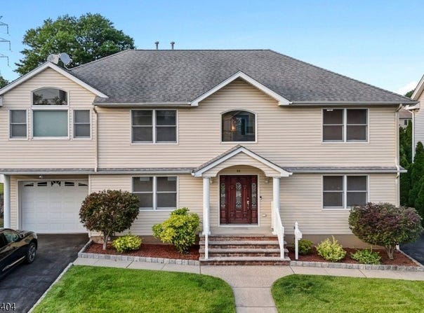 88 San Antonio Ave, Nutley Twp., NJ 07110-3035