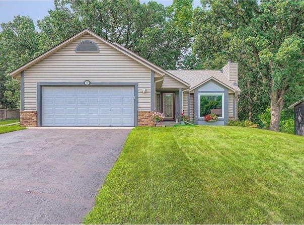 4745 Narvik Drive, Eagan, MN 55122