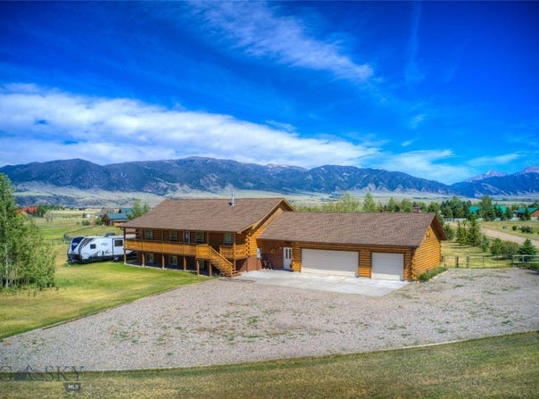 13 Coachman Lane, McAllister, MT 59740