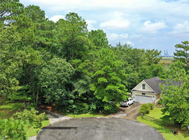 9898 Black Bear Hollow SE, Winnabow, NC 28479