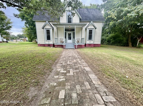 809 Church Street, Scotland Neck, NC 27874