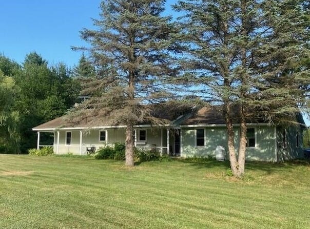 542 Stevens Road, Unity, ME 04988