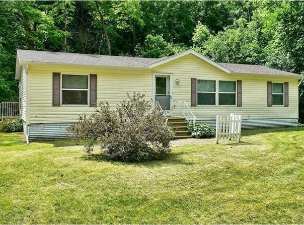 25324 E Burns Valley Road, Wilson Twp, MN 55987