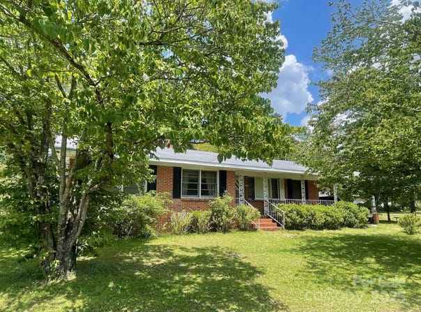 309 E Stevens Road, Kershaw, SC 29067
