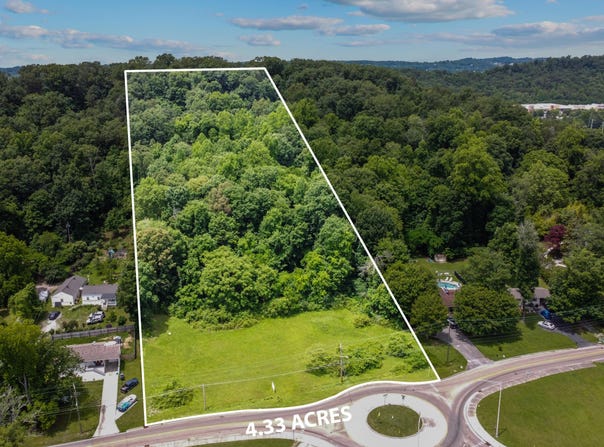 4335 Valley View Dr Drive, Knoxville, TN 37917