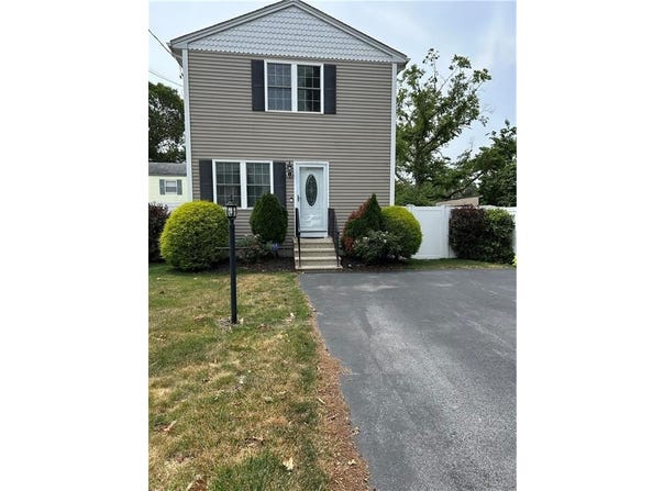 174 Long Street, Warwick, RI 02886