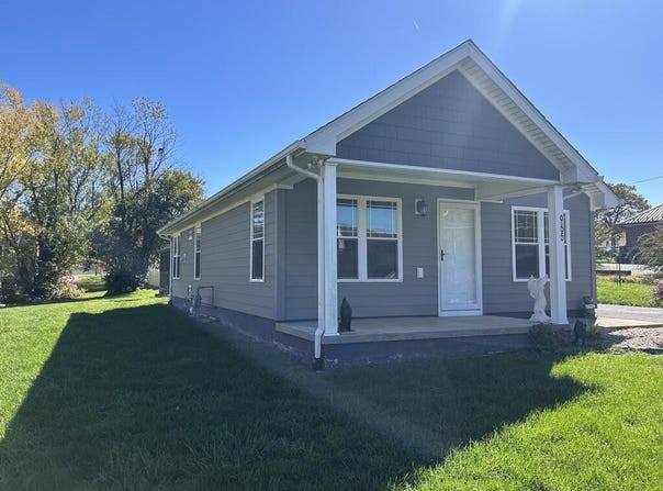 965 W Monroe St, Wytheville, VA 24382