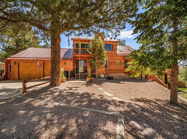 528 Choctaw Trail, Westcliffe, CO 81252